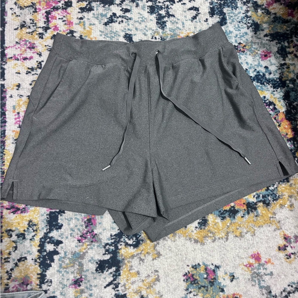 Gray Women's Old Navy Shorts